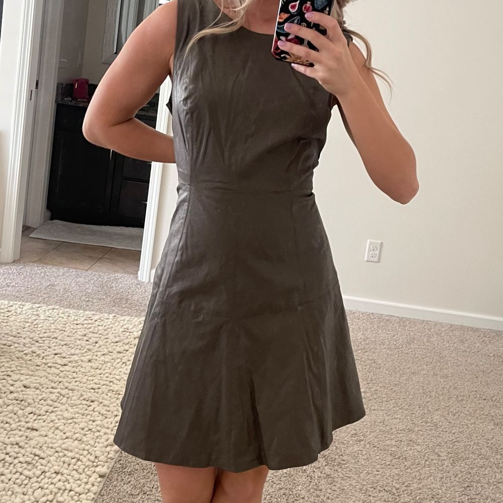 Eva Franco Genuine Leather A-Line Dress Women's‎ Size 10